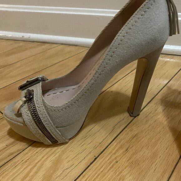 mui mui platform heels - Picture 3 of 3